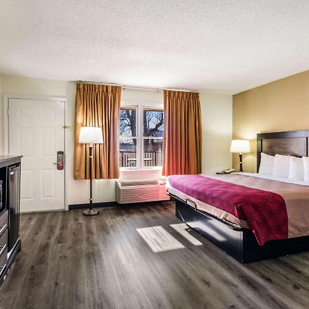 Econo Lodge Glade Springs I-81 Exteriér fotografie