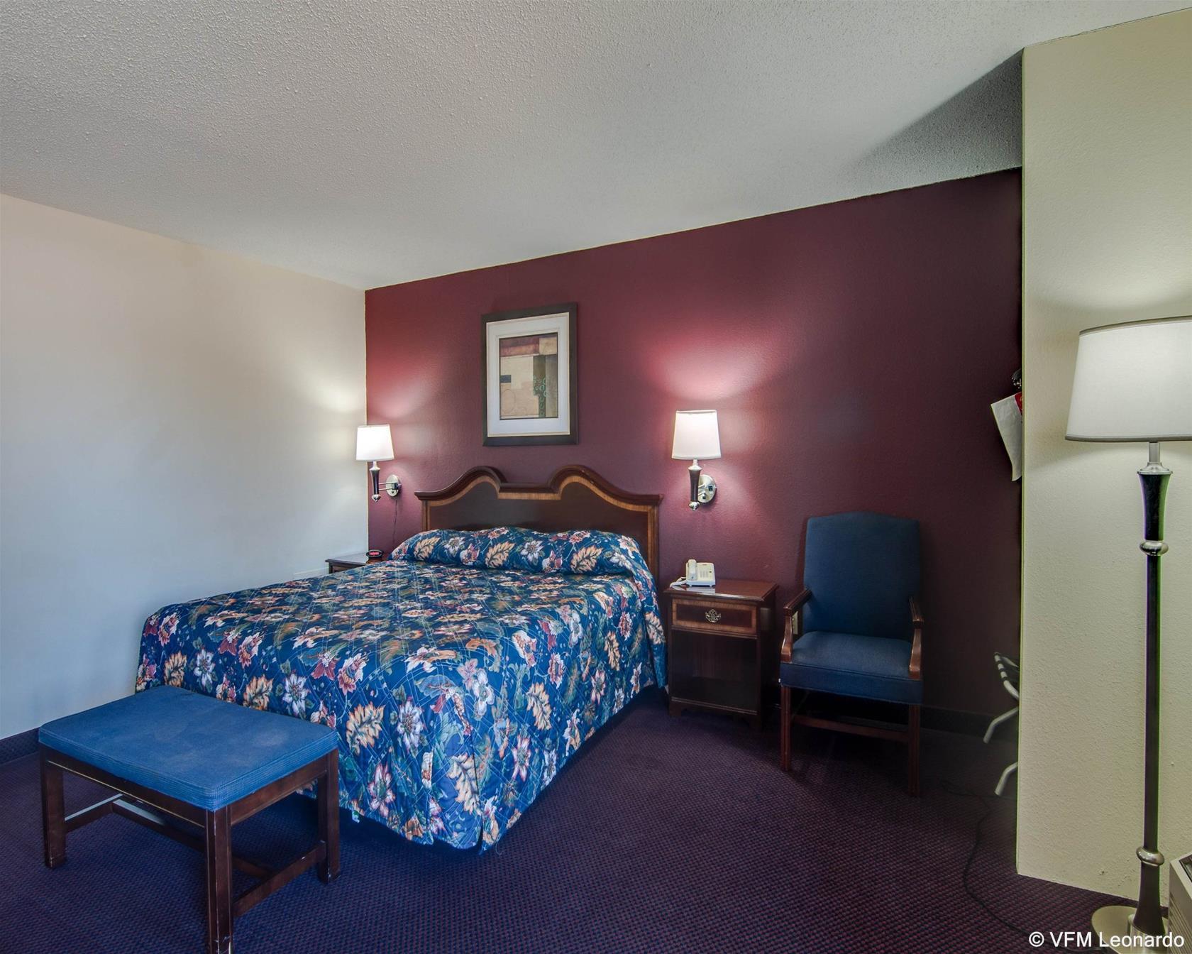 Econo Lodge Glade Springs I-81 Exteriér fotografie